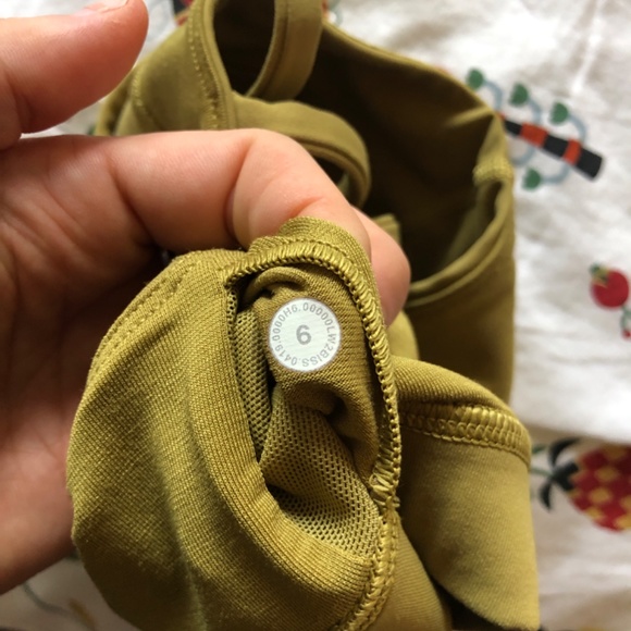 Lululemon Energy High-Neck Bra - Picture 4 of 5